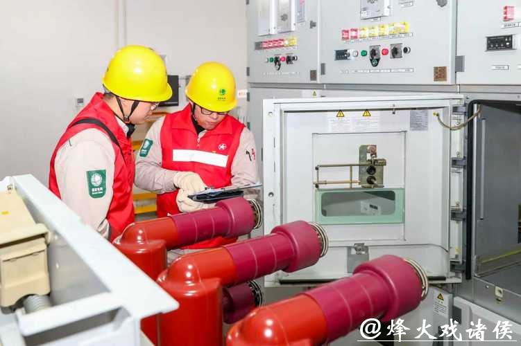 世界首台空心环形超导并联电抗器在沪投运